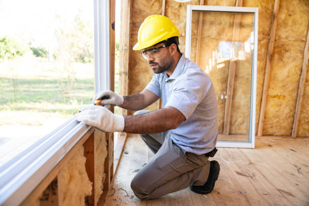 Best Garage Insulation Installation  in North Bay Shore, NY